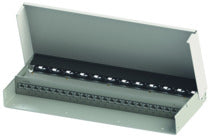 Telegärtner Mini-Verteiler MPD24-HS K Cat.6A(IEC), inkl. Kabelführung, reinweiß Telegärtner Mini-Verteiler MPD24-HS K Cat.6A(IEC), inkl. Kabelführung, reinweiß